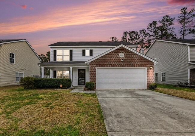 Photo - 272 Clayburne Dr