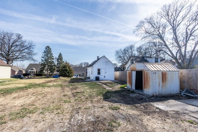 Photo - A Great 2BD/1.5BA Single Family Home That Has Been Recently Renovated