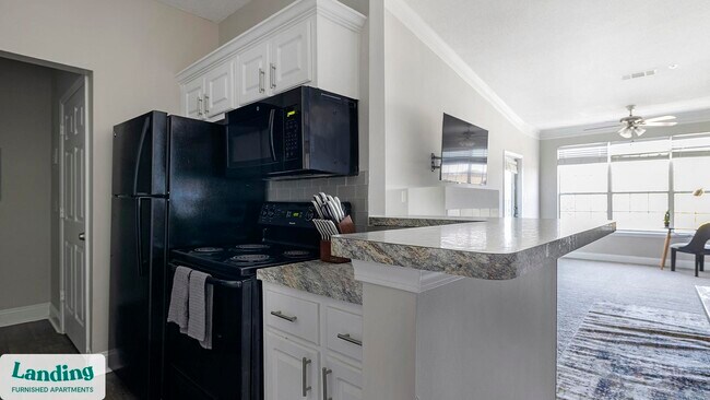 Photo - 100 Crossing Blvd Unidad 909.1411984