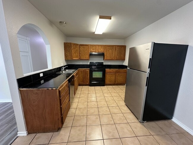 Photo - 3962 McDonald Rd