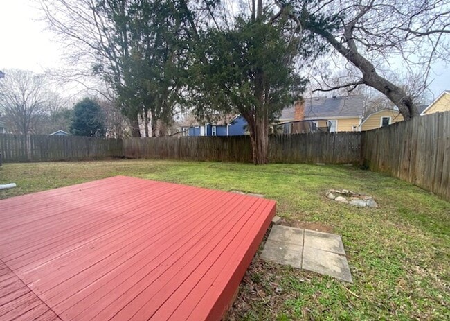 Photo - 1/2 MO/OFF SPECIAL - Mint Hill Area- Updated 3 bed/2 bath -Ranch with garage and fence