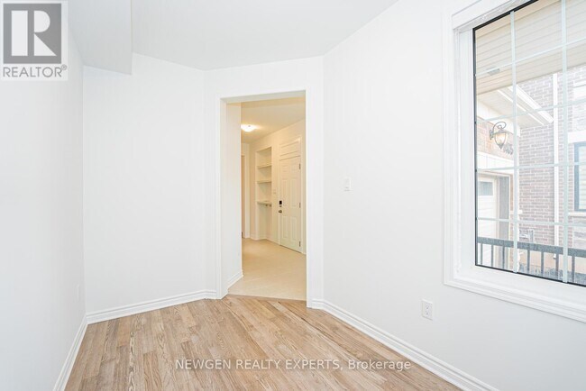 Photo - 1405 FOURTH LINE