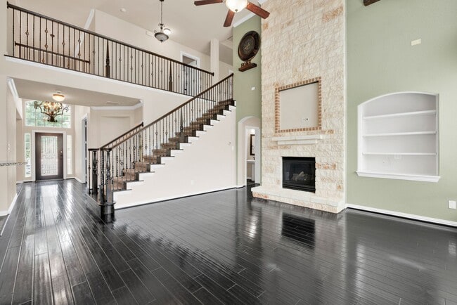 Photo - Spacious 5-Bedroom Beauty in Estonia –  with Community Perks!