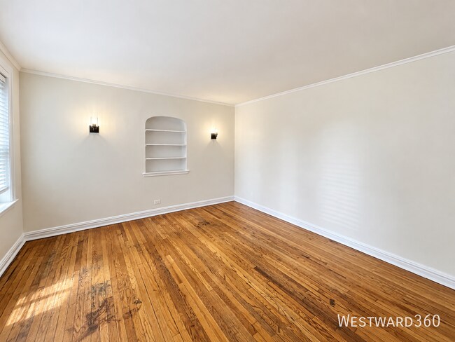 Photo - 1626 W Sherwin Ave Unit 1N