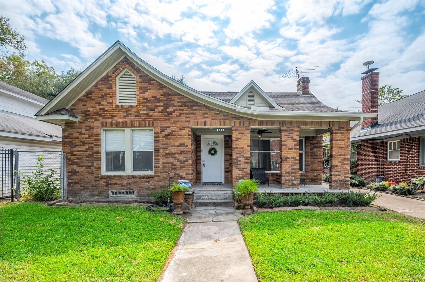 Photo - 1741 W Main St