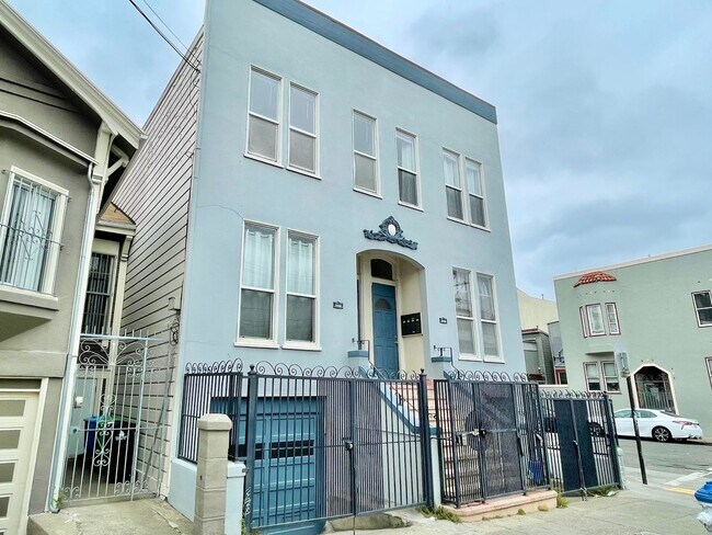 Photo - 3350-3352-3352 26th St Unit 3352 A 26th Street