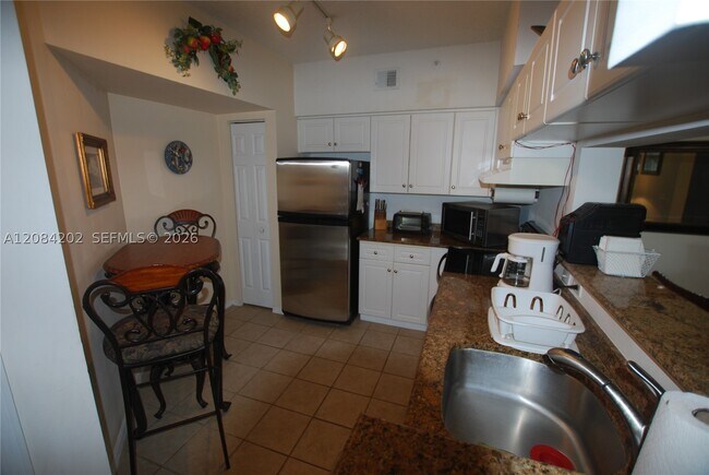 Photo - 1310 Tuscany Way Unit 1310