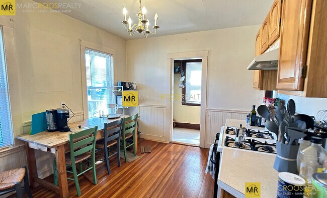 Photo - 19 Turner St Unit 1