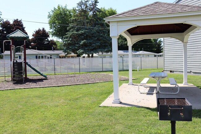 Photo - Sterling Townhomes