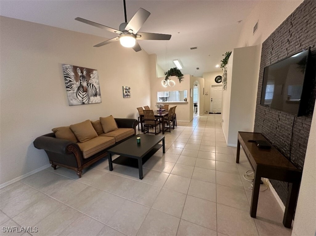 Photo - 6625 Huntington Lakes Cir Unit 203