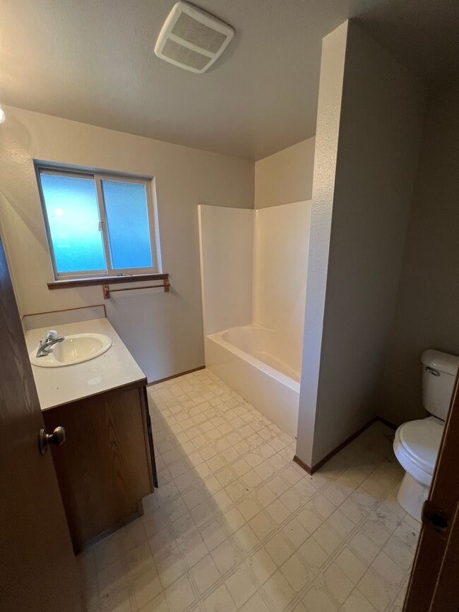Photo - Newly renovated Duplex!