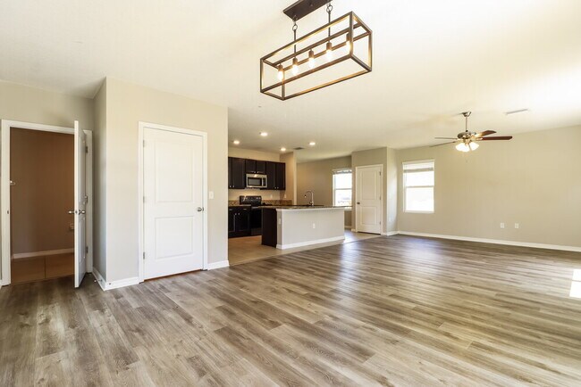 10988 Carlton Fields Dr