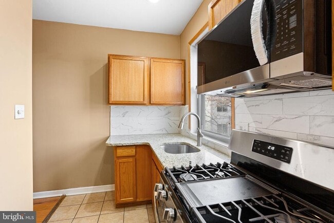 Photo - 1237 W Allegheny Ave