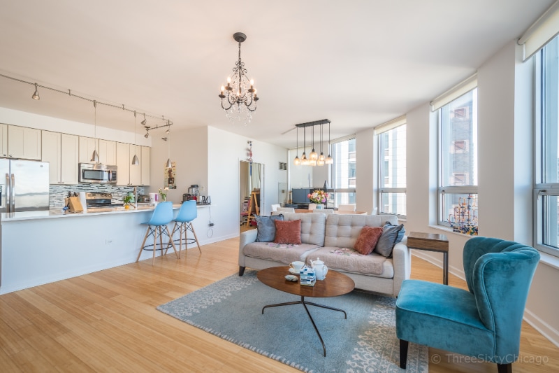 Photo - 421 W Huron St