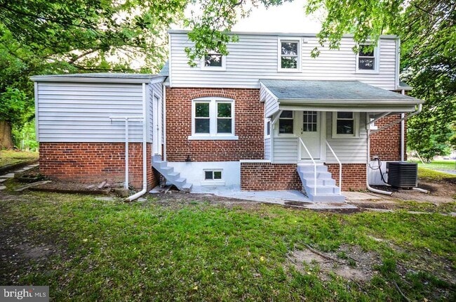 Building Photo - 4800 Avondale Rd Rental