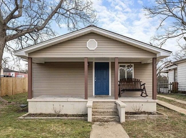 Building Photo - Home for Rent in Hot Springs!