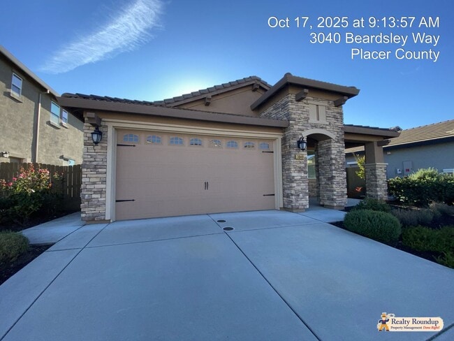 Photo - Pristinely Maintained Roseville Home with ...