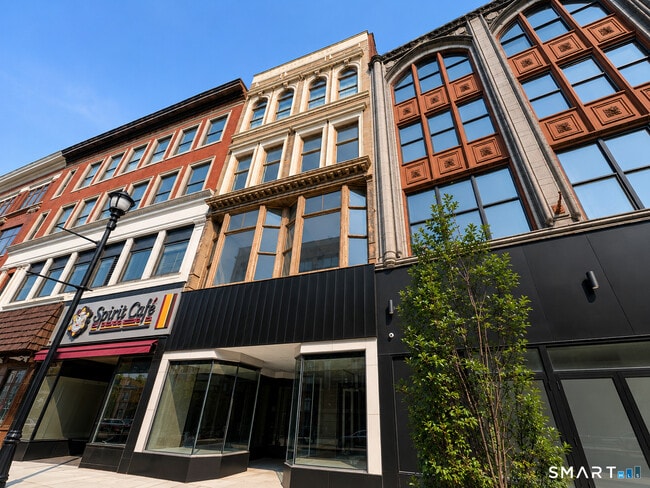 Photo - 105 Bank St Unit 1B