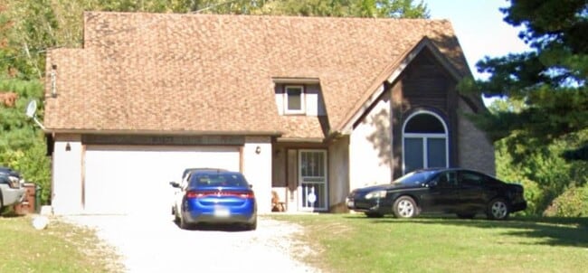 Building Photo - 20277 Emery Rd