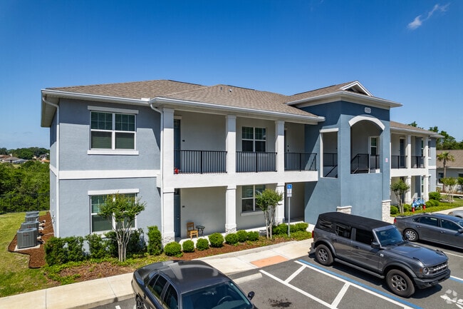 1611 Vick Rd Apopka, FL 32703 - Meadow View Apartments