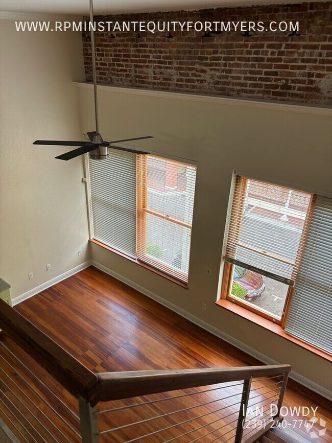 Building Photo - 2260 First St-211 Rental