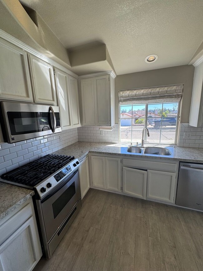 Photo - 4-Bedroom Home with Updated Kitchen and Co...