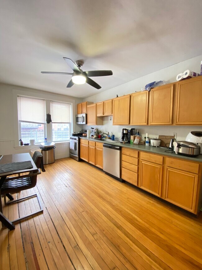 9 Fairfield St Unit 1L