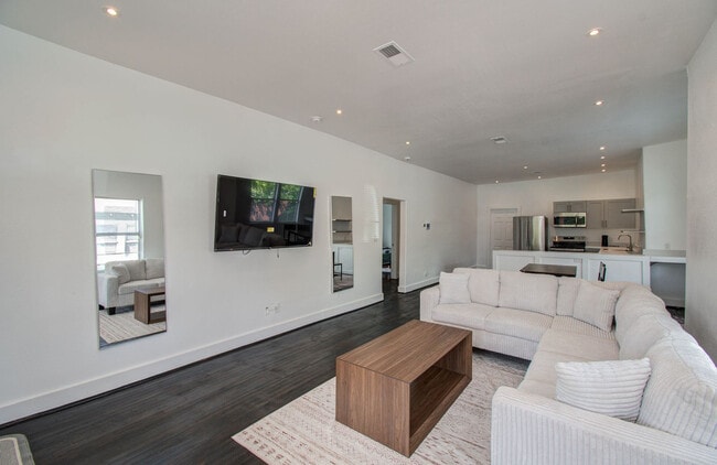 Photo - 3309 Webster St Unit FL1-ID1472545P