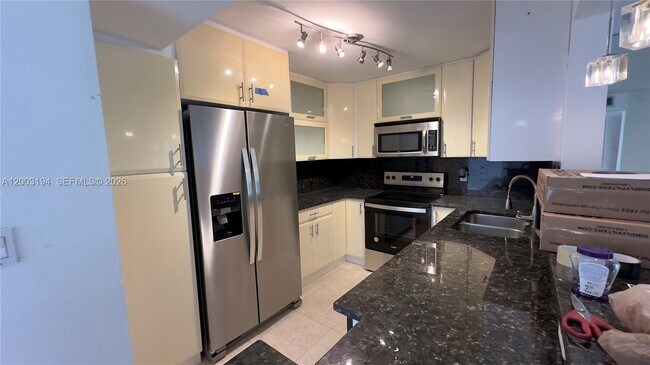 Photo - 1701 NE 191st St Unit A110