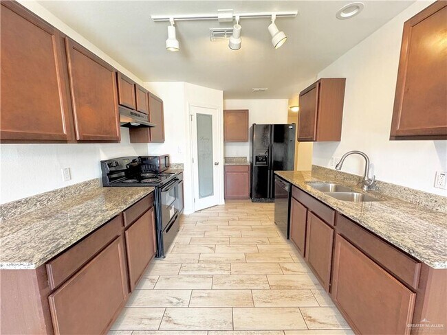 Photo - 21 Buen Camino St