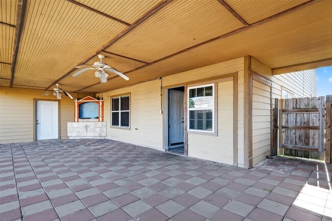 Photo - 5810 Post Oak Manor Dr