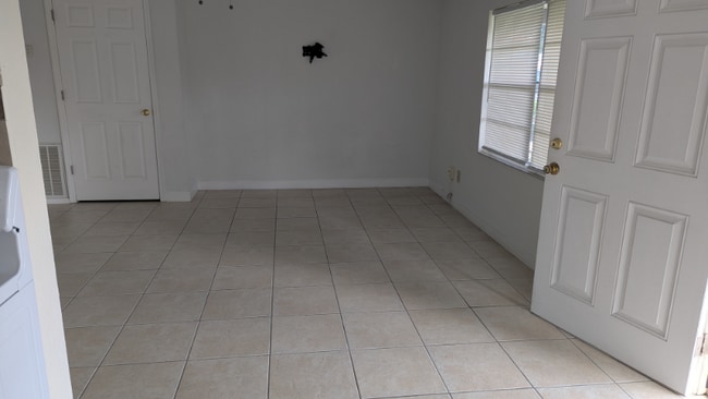 Photo - 2309 S Mills Ave Unit C