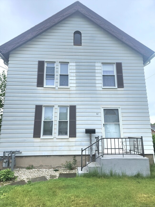 61 Brewer St  