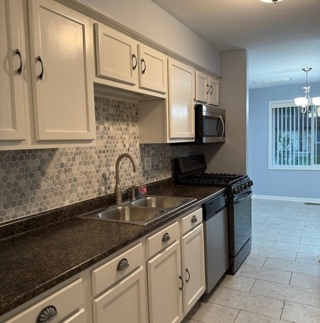 Photo - 3026 Roberts Dr