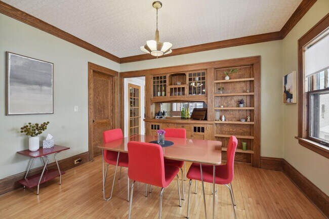 Photo - 3006 W 44th St