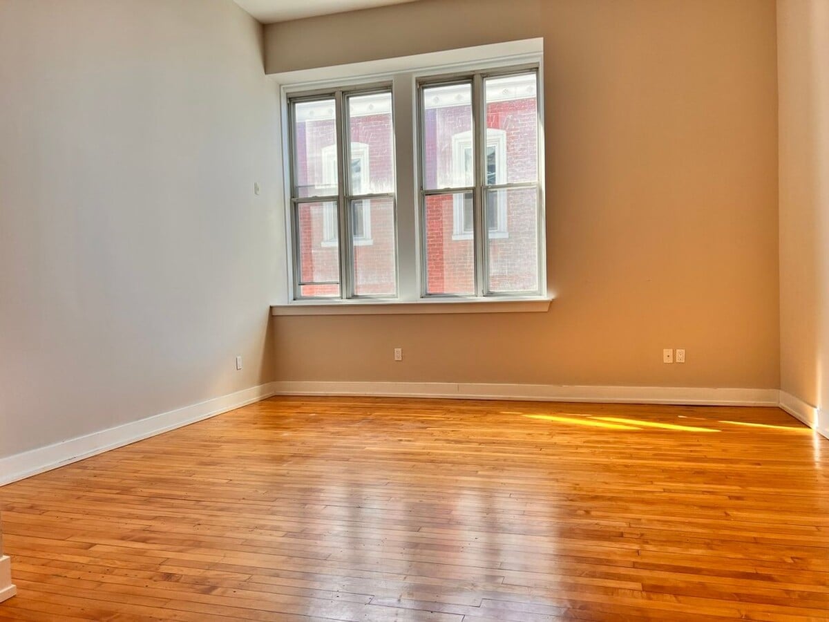 4627 E. Thompson-2 Bed - 4627 E. Thompson-2 Bed Unit 2 Bed