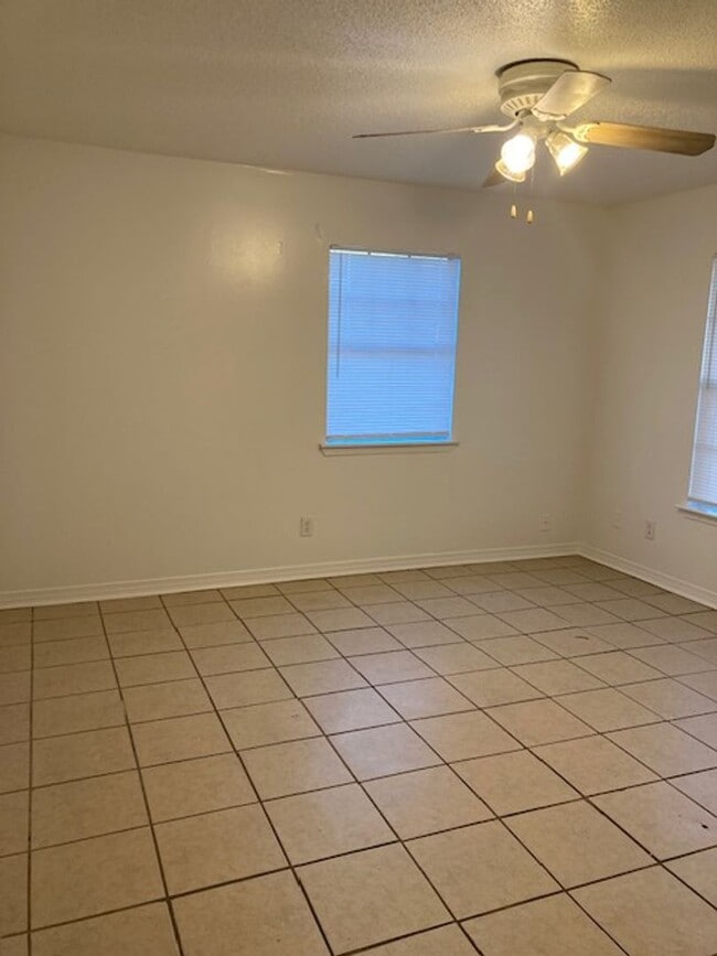 Photo - Gulfport 3 Bedroom