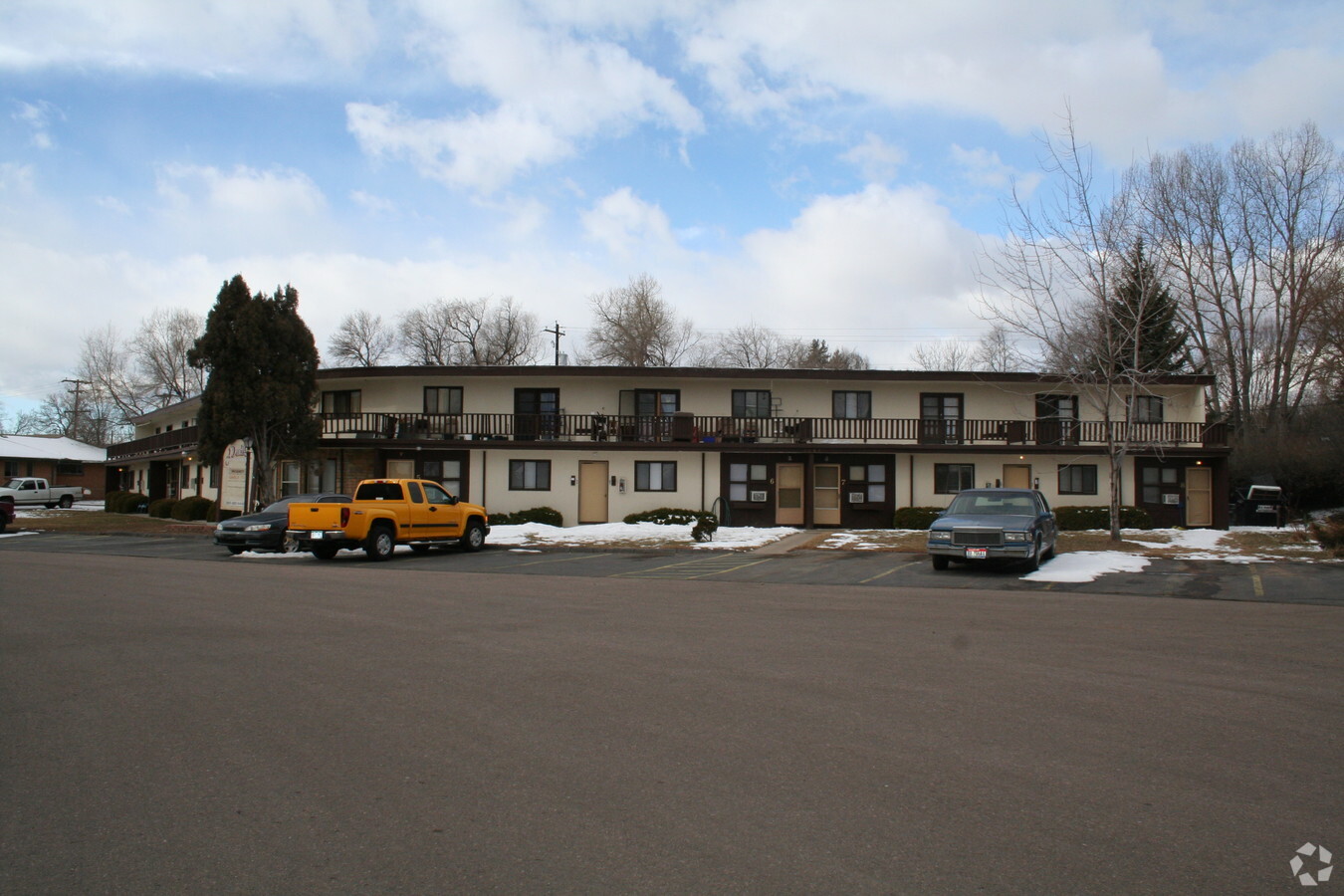 Dudley Street Aprtments - Dudley Street Aprtments Apartments