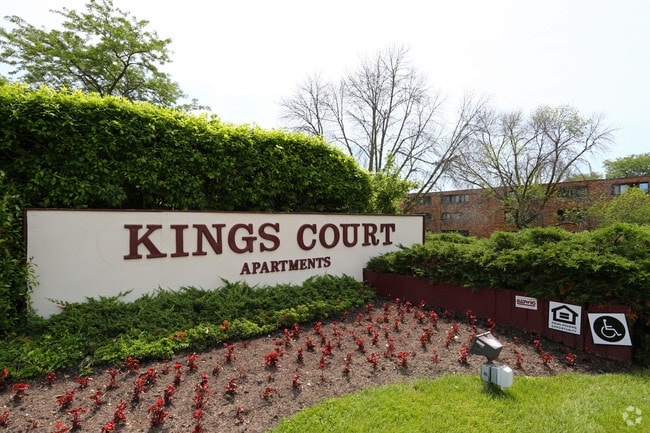 Kings Court Apartments