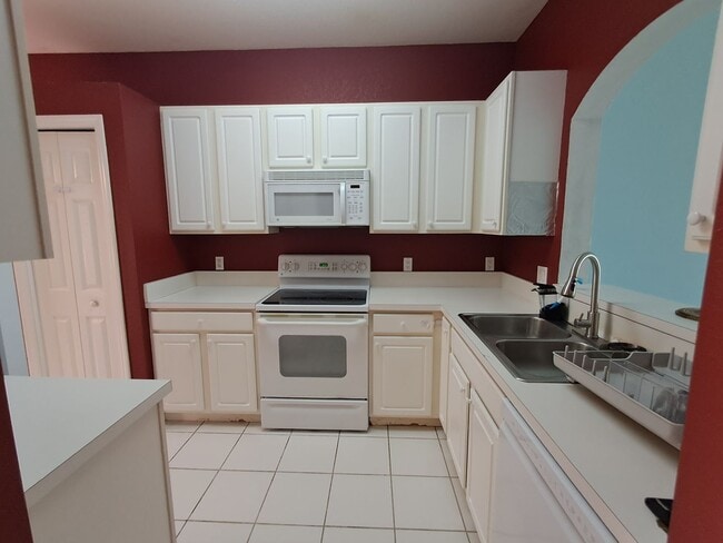 Photo - 7880 Lake Sawgrass Loop