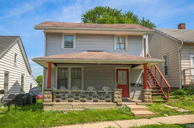 Building Photo - 912 Roberts St Unit 912 Roberts St - Apt. A