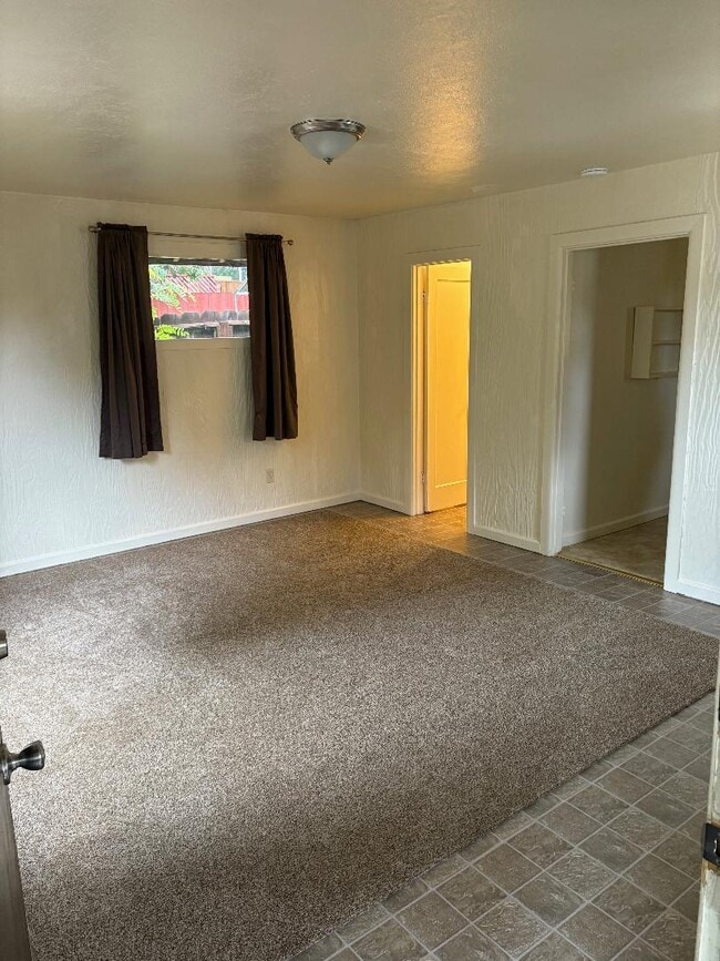 Photo - 10 Church St