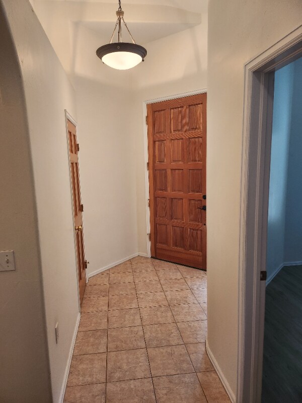 Photo - 407 Willow Ridge Ct