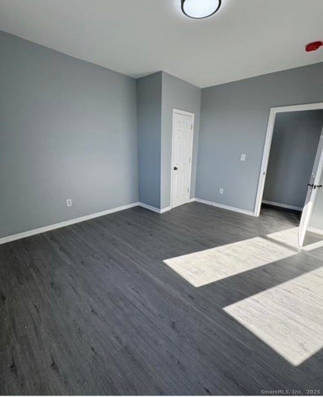 Photo - 511 E Main St