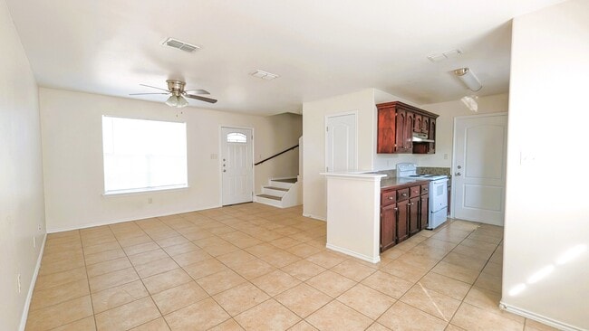 Photo - 813 W Arroyo Park Ln Unit #B