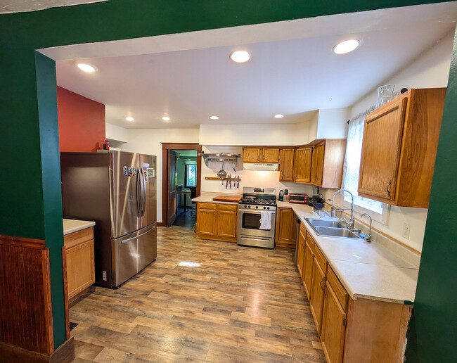 kitchen - 140 Peck Ave House