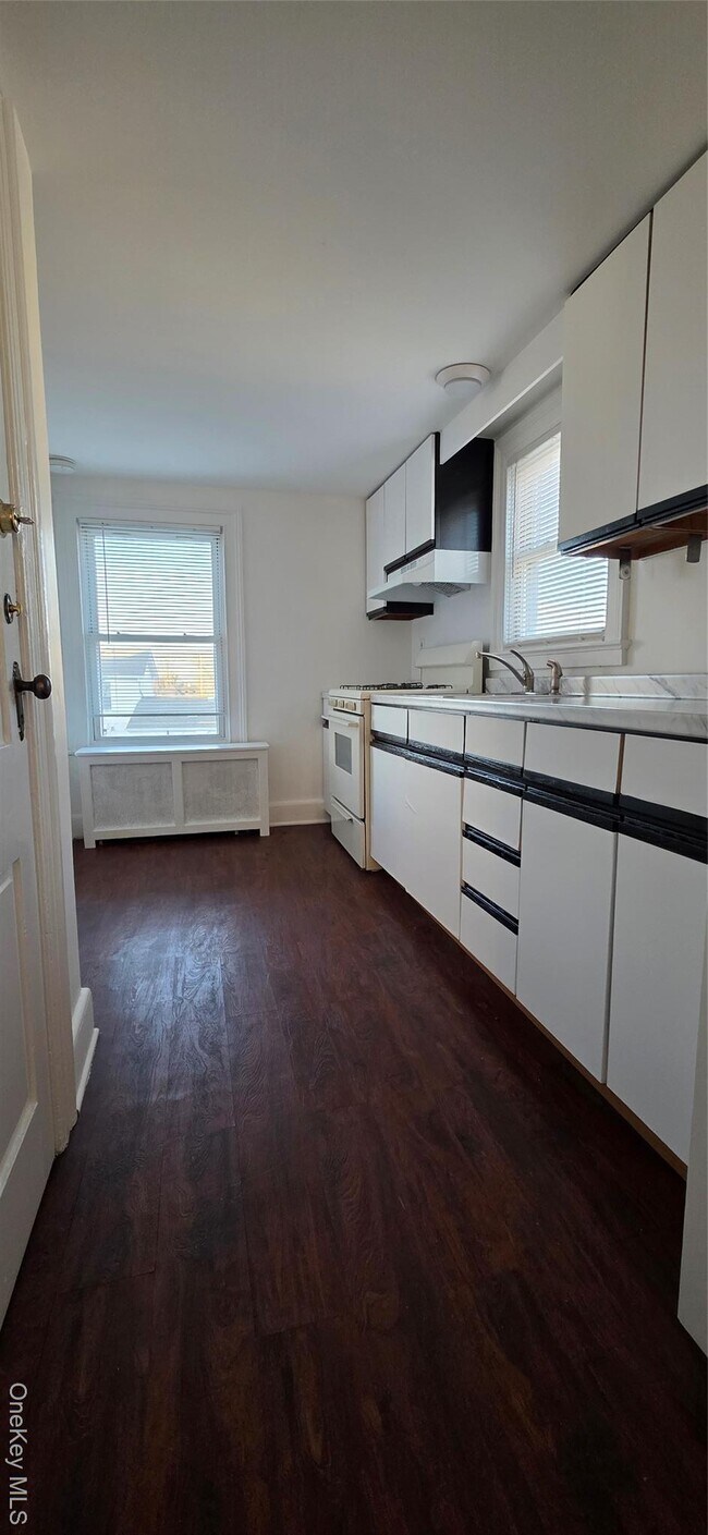 Photo - 20 Hamilton Ave Unit 2FL