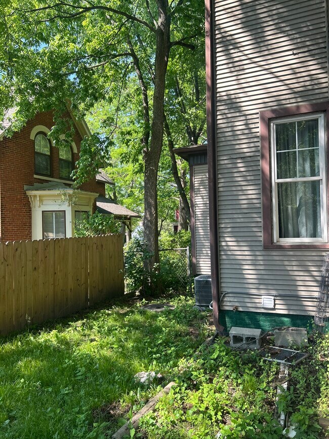 Photo - 1311 Richards St Unidad B