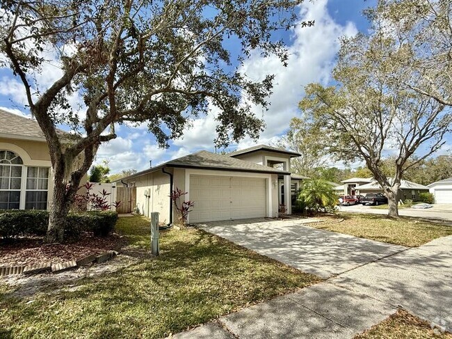 Building Photo - 27519 Sky Lake Cir Rental