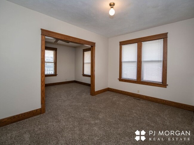 Photo - 3812 Marcy St